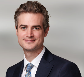 Alexander Tollast CLIFFORD CHANCE